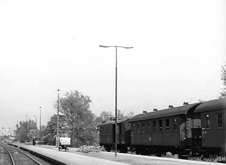 Bahnhof-Rudulstadt_11.jpg
