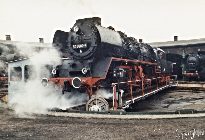 50-3682 Bw-Halle-P 02.10.1994.11